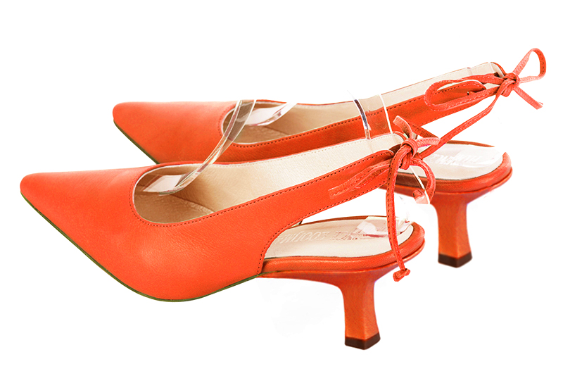 Clementine orange women's slingback shoes. Pointed toe. Medium spool heels. Rear view - Florence KOOIJMAN